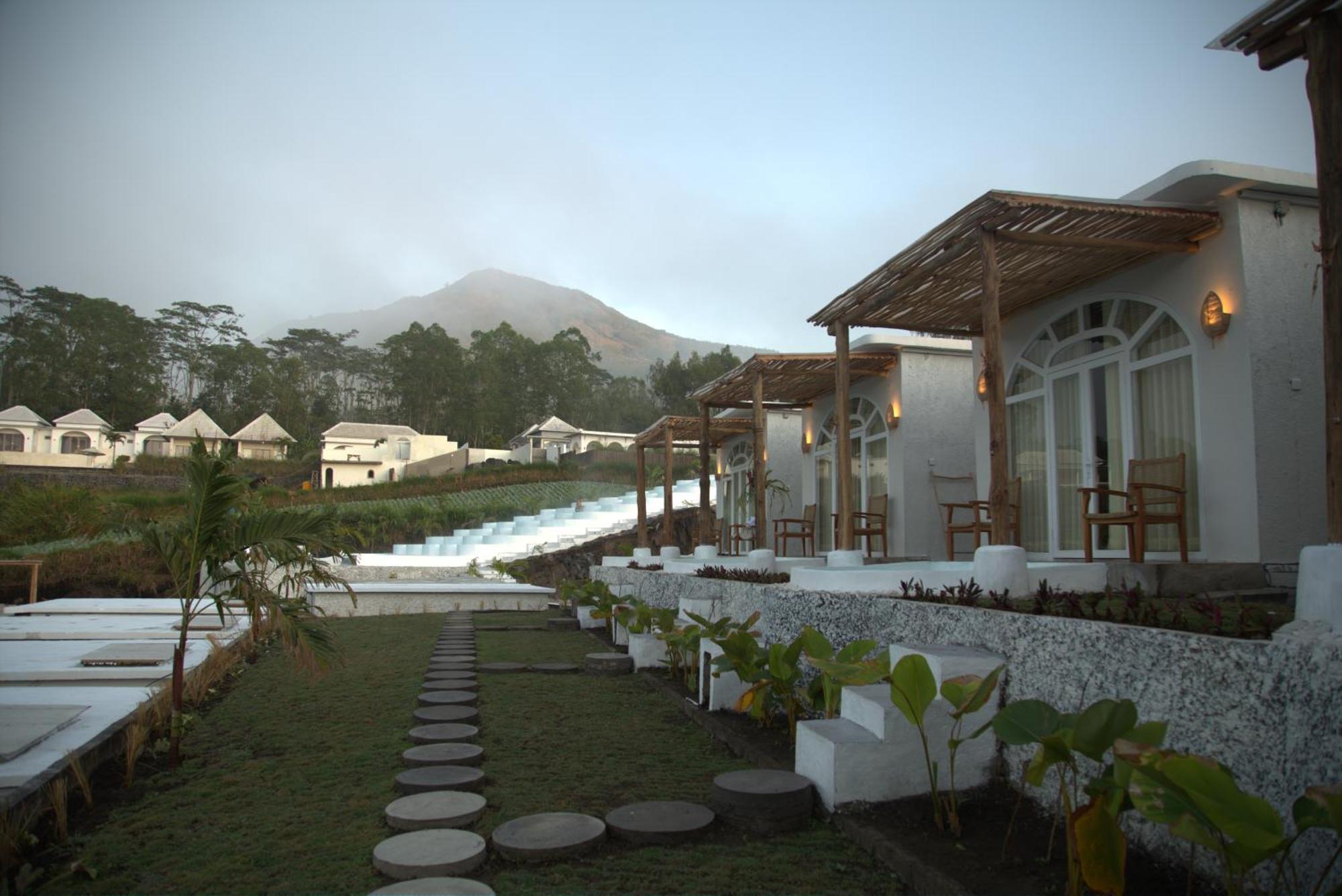 Cinze Villas And Hot Spring Kubupenlokan Buitenkant foto